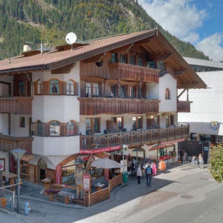 Center Rooms & Apartments Mayrhofen Ngoại thất bức ảnh